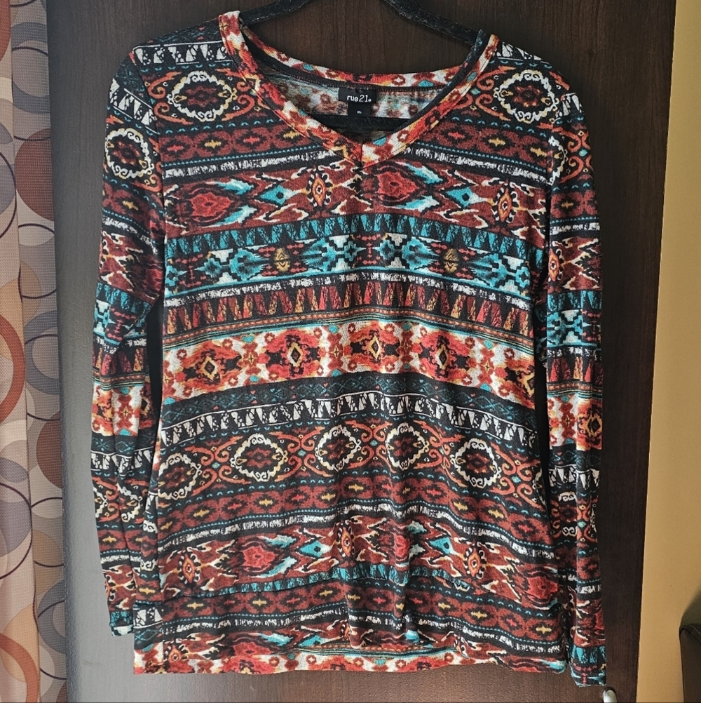 Rue21 Multicolor Patterned Long Sleeve Top
